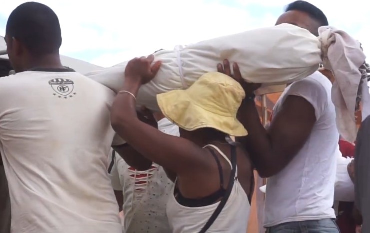 Famadihana in madagascar